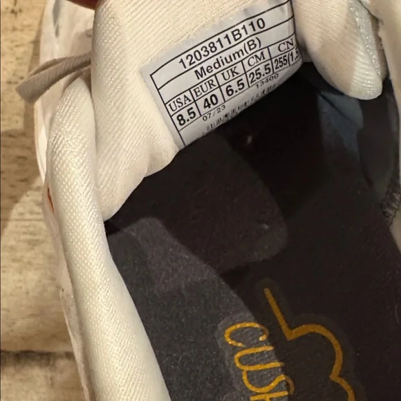 Brooks adrenaline gts - Picture 5 of 6